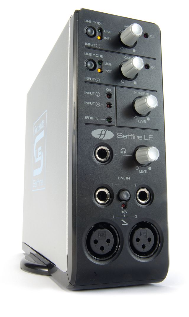 blank The Saffire LE is ideal for portable use.